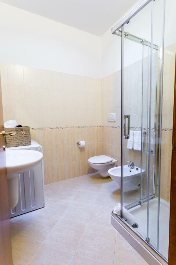 Civico 47 Apartment Monopoli Luaran gambar