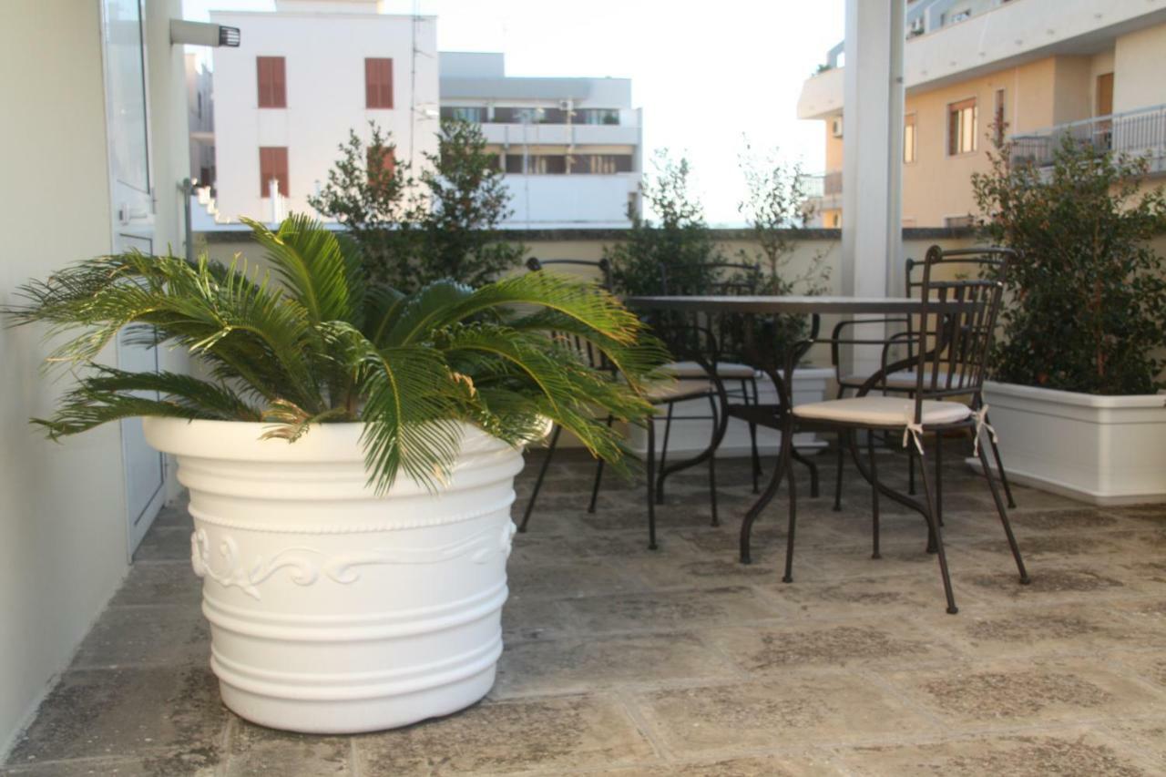 Civico 47 Apartment Monopoli Luaran gambar