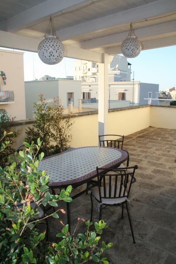 Civico 47 Apartment Monopoli Luaran gambar